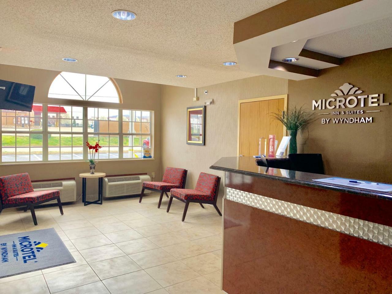 Microtel Inn & Suites By Wyndham Charleston Exteriér fotografie